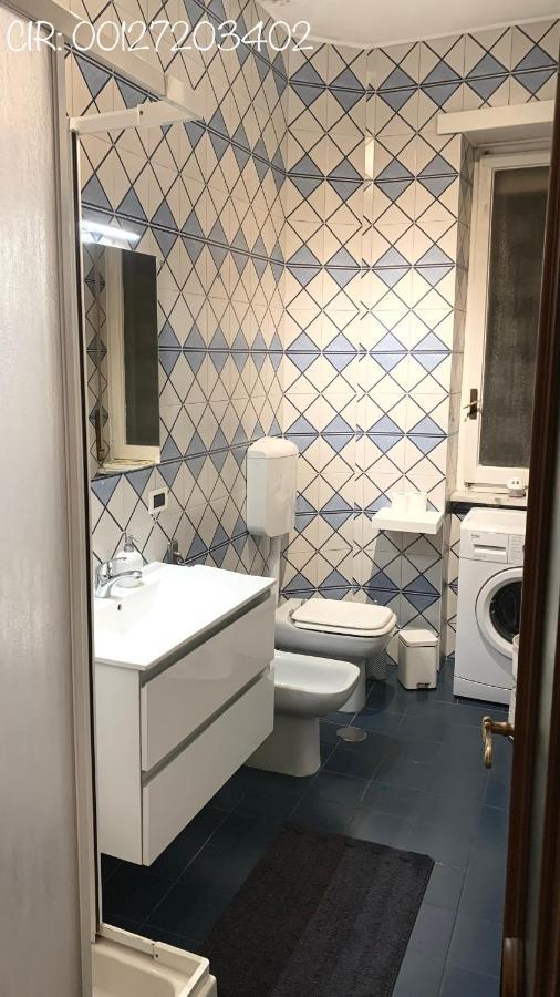 Trilocale Parco Del Valentino Apartman Torino Kültér fotó